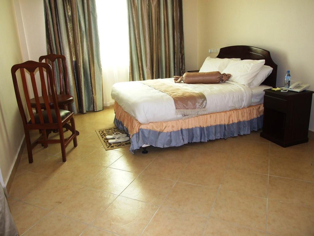 Grace Land Hotel Arusha Chambre photo