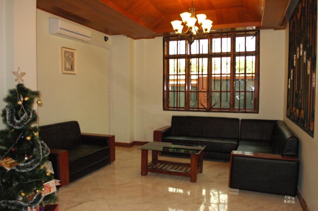 Grace Land Hotel Arusha Extérieur photo