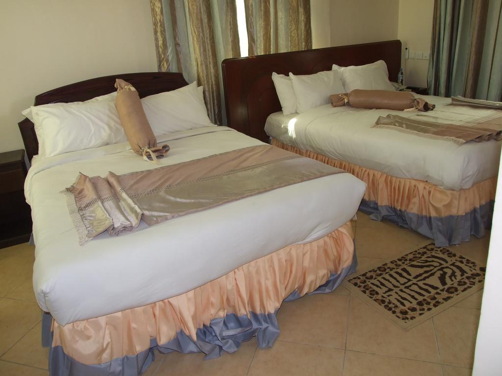 Grace Land Hotel Arusha Chambre photo